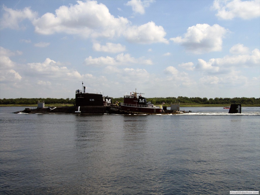 USS Sam Rayburn (SSBN-635)-2